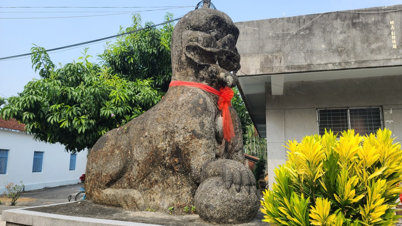 【大路關奉三獅】
