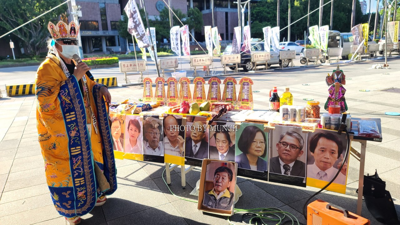 【新冠翻舊帳_陳時中預估死亡2千人變2萬人】